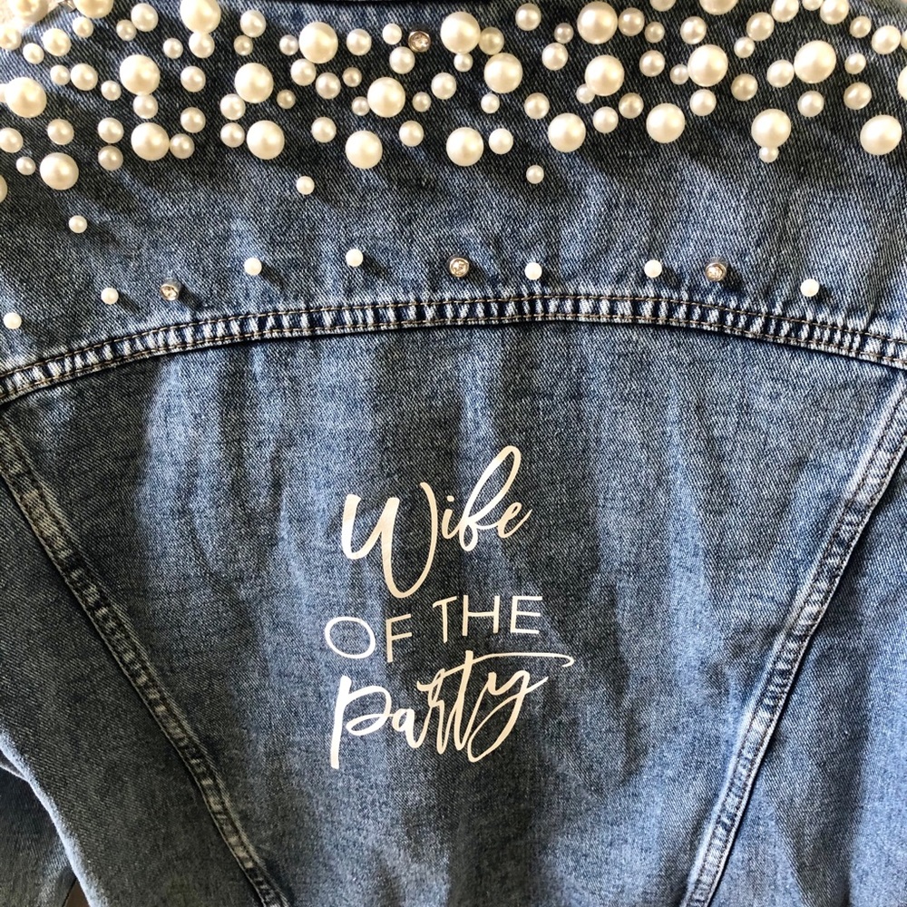 COPY - Couture Boyfriend Fit Distressed Jean Jack… - Picture 4 of 5